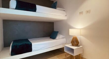 Alcoba dos camas penthouse 4